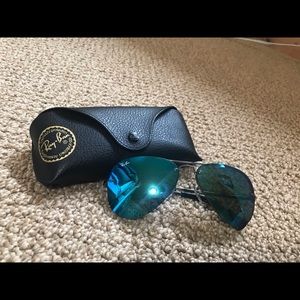 Ray Ban Aviator Sunglasses